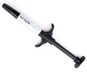 BRACEPASTE RESINA PARA ORTHO JERINGA 4GR.