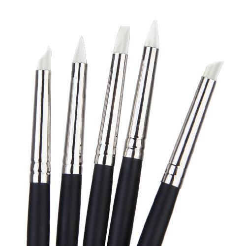 KIT DE 5 PINCELES DELGADOS GOMA DE SILICON PARA MODELADO RESINA (EL COLOR DE LAS PUNTAS PUEDE VARIAR)